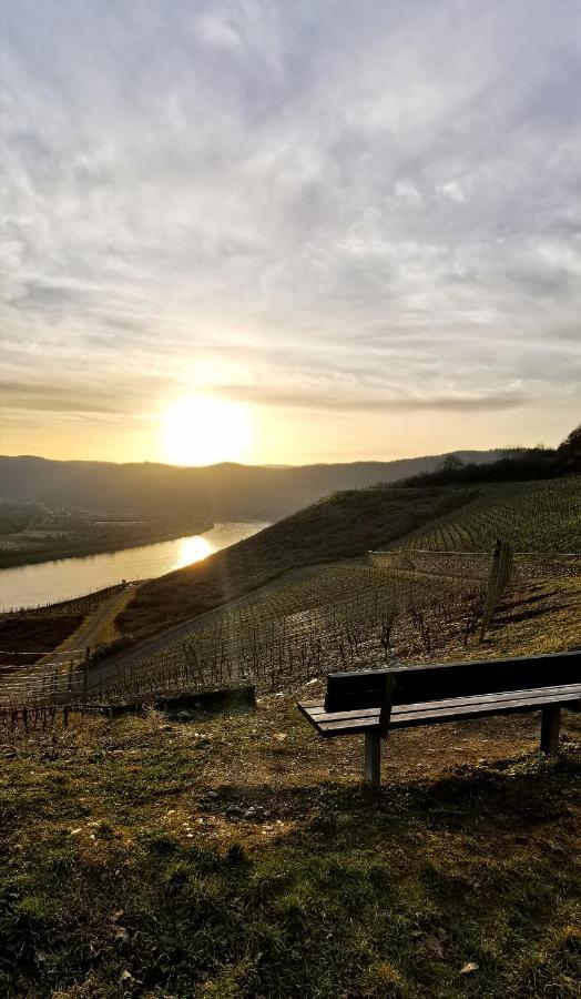Auszeit Rhein-Mosel Leilighet Waldesch Eksteriør bilde